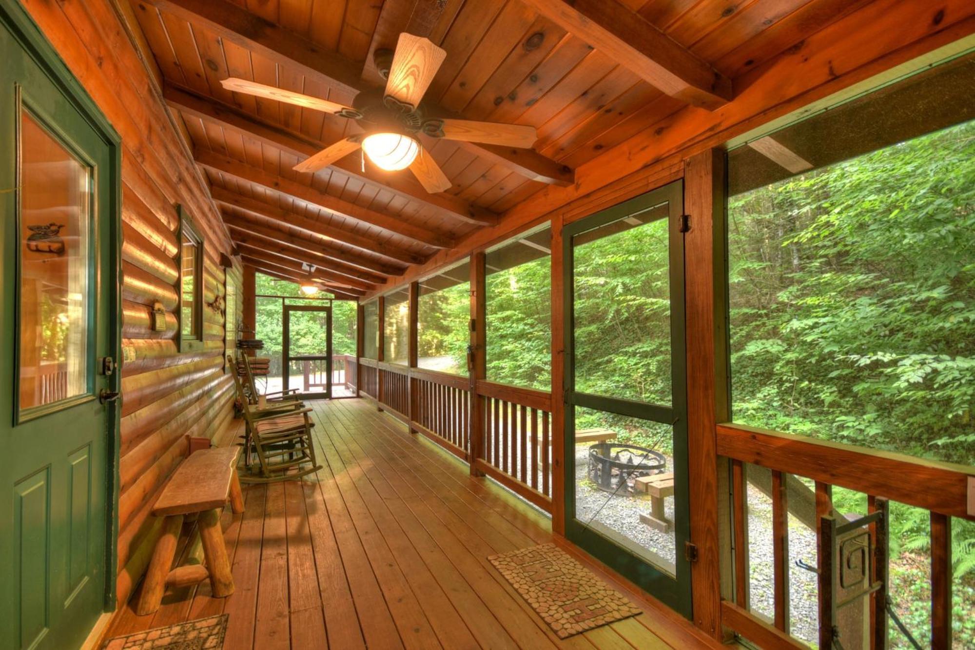 K6 Lodge Gather Around The Firepit Soak In The Hot Tub And Splash In The Creek Blue Ridge Exterior foto