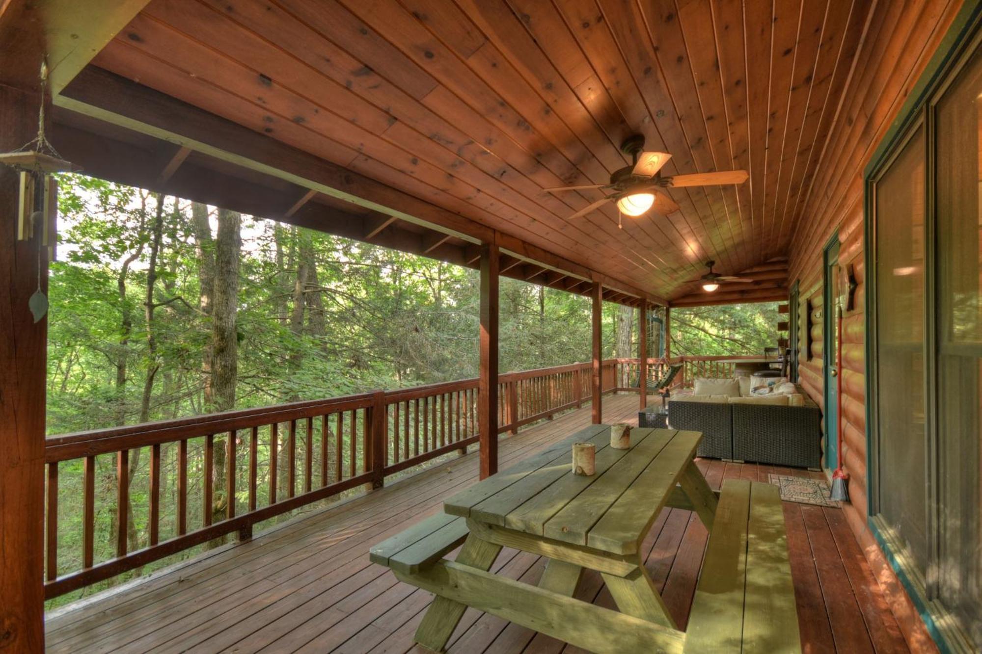 K6 Lodge Gather Around The Firepit Soak In The Hot Tub And Splash In The Creek Blue Ridge Exterior foto